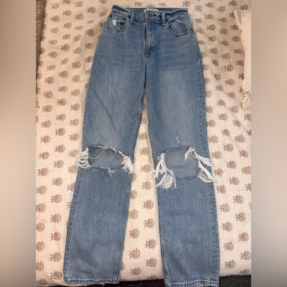 Abercrombie & Fitch Light Blue Distressed Straight Leg Jeans